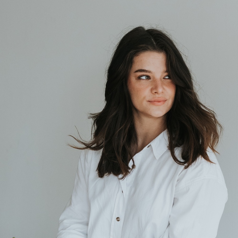 Meet your Posher, Madeline